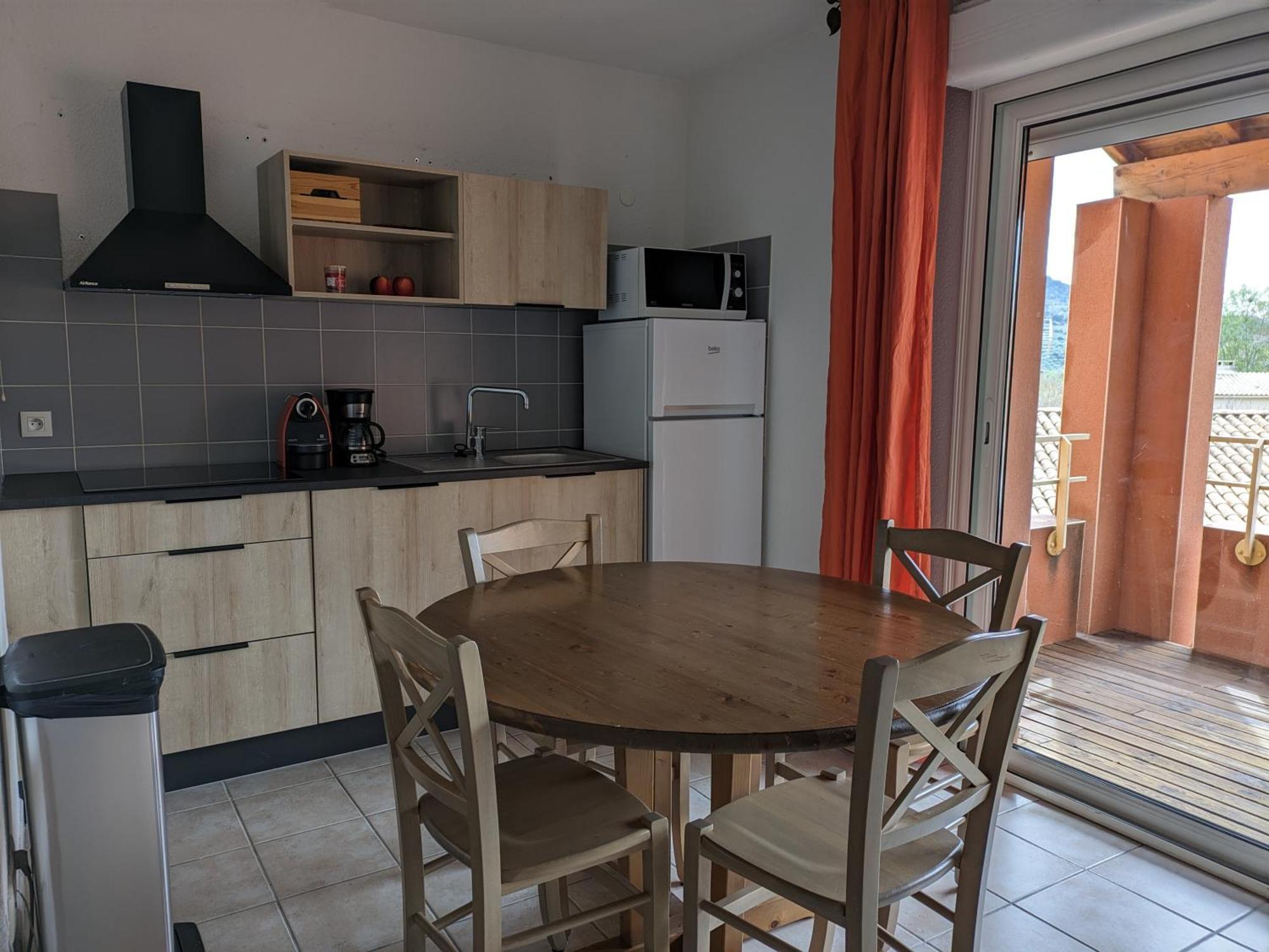 Maisonnette Dans Domaine Avec Piscine A Nyons, Pays Des Olives 외부 사진